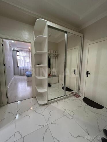 Сдаётся 2-комн. новостройка 60 м², м. Нефтчиляр, photo 12 from 16