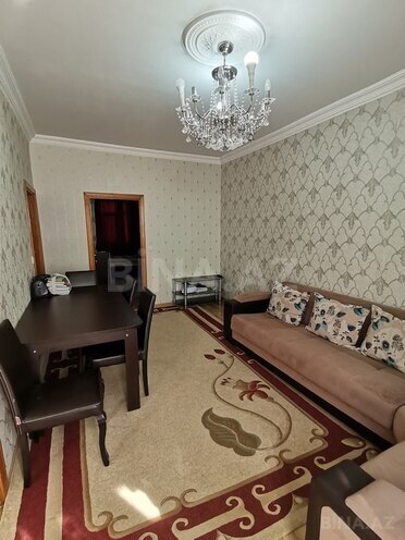Satılır 3 otaqlı köhnə tikili 58 m², Memar Əcəmi m., photo 3 from 9