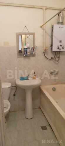 Satılır 2 otaqlı köhnə tikili 60 m², Bakıxanov q., photo 10 from 11