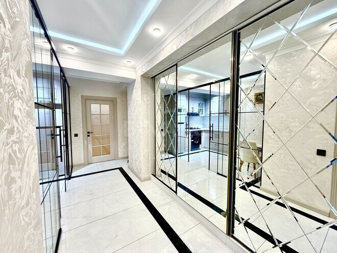 Продаётся 3-комн. новостройка 74 м², м. Кара Караев, photo 22 from 31