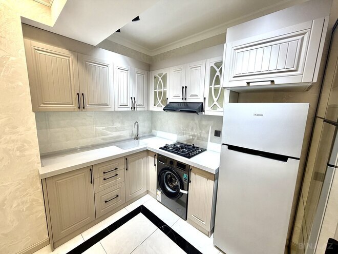 Продаётся 3-комн. новостройка 74 м², м. Кара Караев, photo 11 from 31