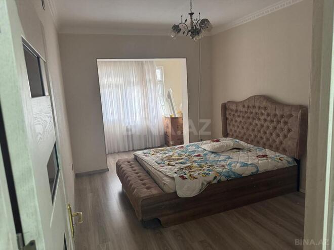 Продаётся 3-комн. вторичка 85 м², м. Иншаатчылар, photo 10 from 15