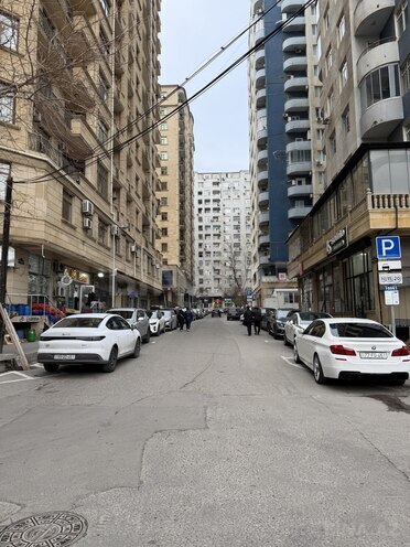 Сдаётся 1-комн. новостройка 200 м², м. Низами, photo 7 from 10