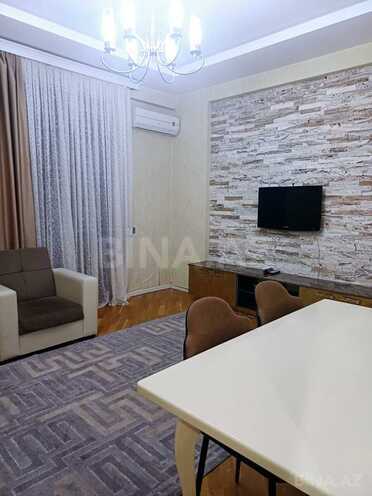 İcarəyə verilir 2 otaqlı yeni tikili 90 m², 28 May m., photo 10 from 12