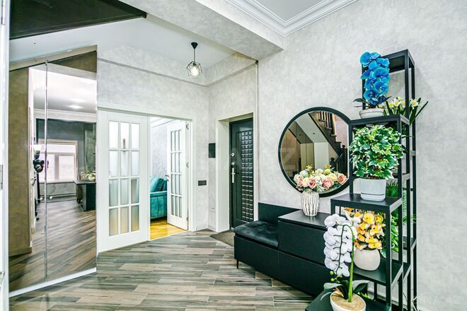 Satılır 7 otaqlı köhnə tikili 220 m², Bayıl q., photo 31 from 32