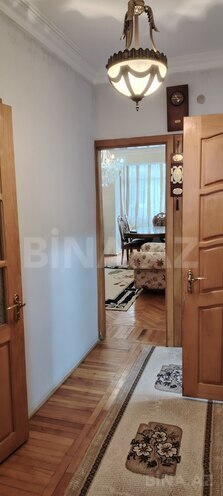 İcarəyə verilir 3 otaqlı köhnə tikili 70 m², Elmlər Akademiyası m., photo 5 from 16
