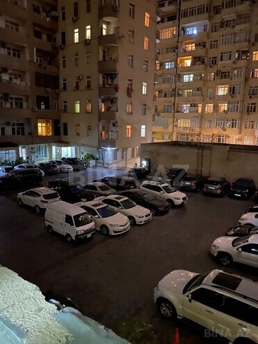 Сдаётся 2-комн. новостройка 80 м², м. Низами, photo 7 from 8