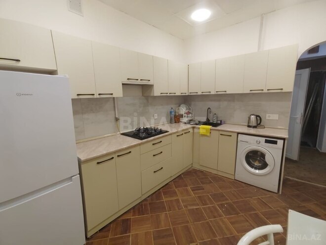 Сдаётся 2-комн. вторичка 65 м², м. Элмляр Академиясы, photo 6 from 13