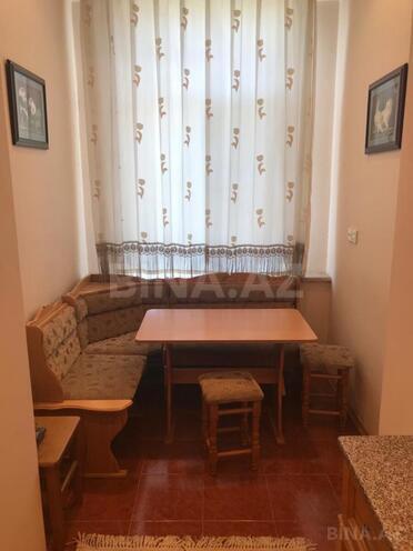 İcarəyə verilir 2 otaqlı köhnə tikili 56 m², Nizami m., photo 11 from 12