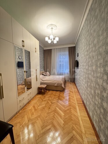 Продаётся 3-комн. вторичка 75 м², м. Ичеришехер, photo 18 from 28