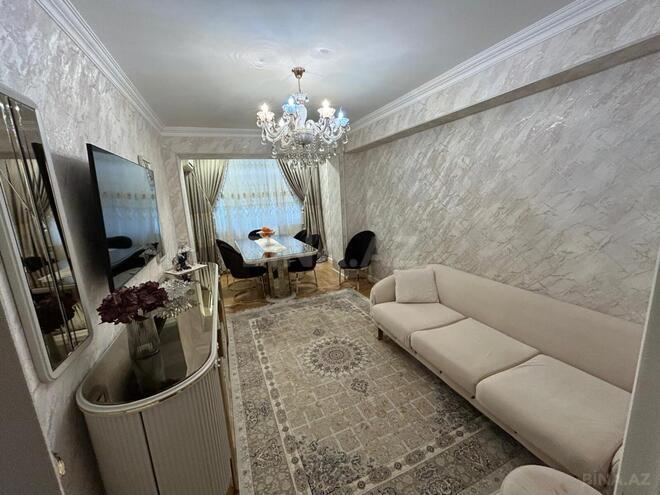 Satılır 2 otaqlı köhnə tikili 70 m², Nərimanov r., photo 3 from 25