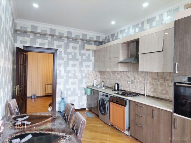 Сдаётся 3-комн. новостройка 125 м², м. Низами, photo 13 from 14
