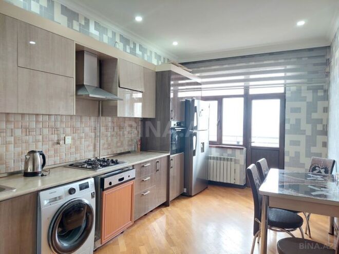 Сдаётся 3-комн. новостройка 125 м², м. Низами, photo 11 from 14