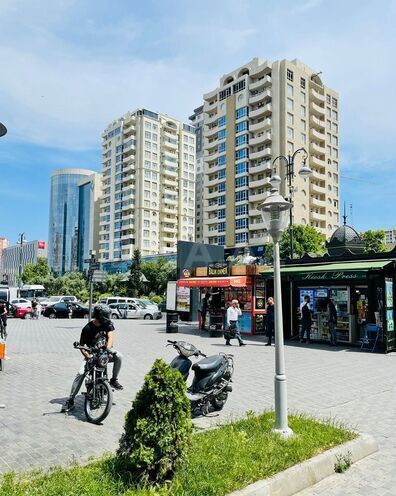 Сдаётся 3-комн. новостройка 125 м², м. Шах Исмаил Хатаи, photo 1 from 18