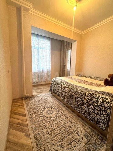 Продаётся 2-комн. вторичка 45 м², м. Нефтчиляр, photo 3 from 15