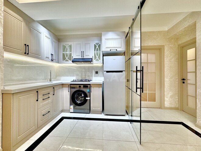 Продаётся 3-комн. новостройка 75 м², м. Кара Караев, photo 14 from 22