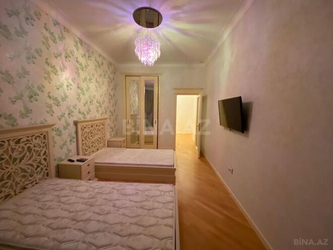 Сдаётся 5-комн. новостройка 200 м², м. Низами, photo 11 from 17