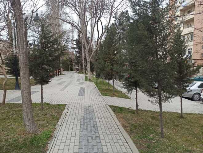 Продаётся 2-комн. вторичка 45 м², м. Азадлыг проспекти, photo 12 from 28