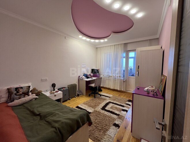 Продаётся 3-комн. вторичка 80 м², м. Ази Асланов, photo 4 from 19