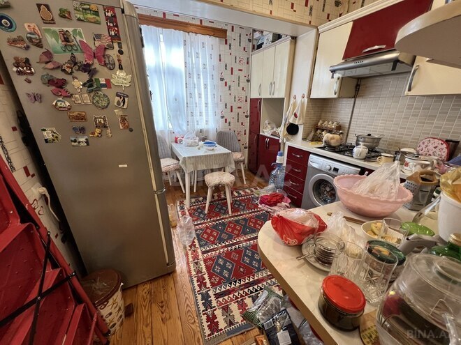 Продаётся 3-комн. вторичка 80 м², м. Ази Асланов, photo 13 from 19