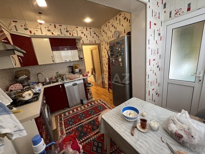 Продаётся 3-комн. вторичка 80 м², м. Ази Асланов, photo 12 from 19