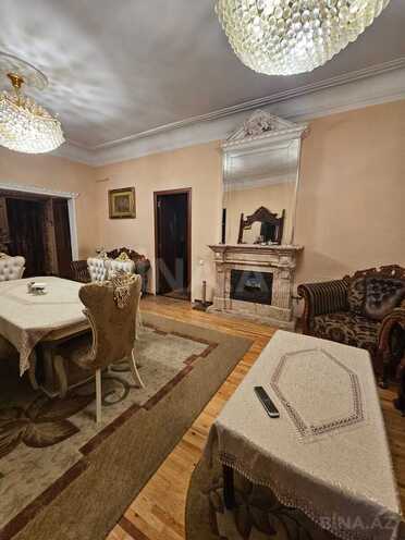 Продаётся 3-комн. вторичка 100 м², м. Ичеришехер, photo 3 from 19