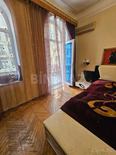 Продаётся 3-комн. вторичка 100 м², м. Ичеришехер, photo 8 from 19