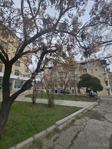 Продаётся 2-комн. вторичка 35 м², м. Элмляр Академиясы, photo 14 from 23