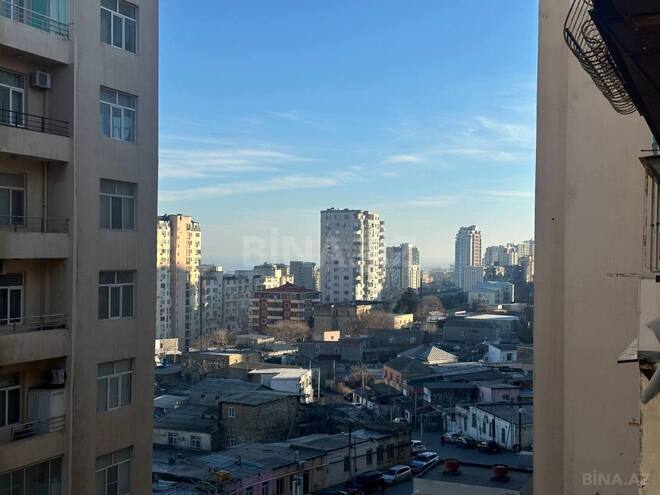 Продаётся 4-комн. вторичка 105 м², м. Элмляр Академиясы, photo 17 from 18