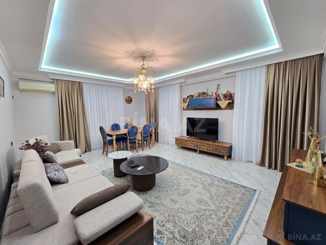Продаётся 3-комн. новостройка 127 м², Ясамальский р., photo 1 from 15