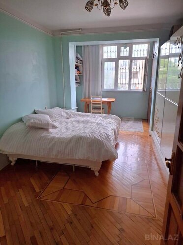 Продаётся 2-комн. вторичка 65 м², м. Халглар Достлугу, photo 4 from 11