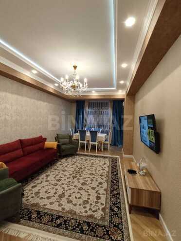 Сдаётся 2-комн. новостройка 65 м², м. Иншаатчылар, photo 4 from 12