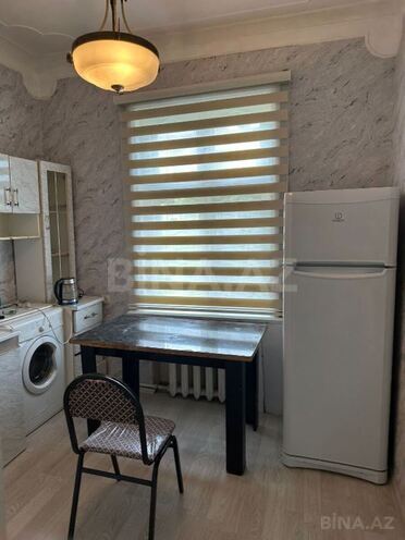 Продаётся 2-комн. вторичка 65 м², м. Элмляр Академиясы, photo 8 from 11