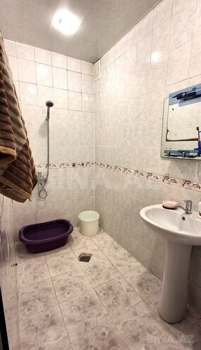 Продаётся 3-комн. вторичка 80 м², м. Ази Асланов, photo 6 from 8