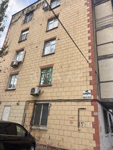 Продаётся 2-комн. вторичка 35 м², м. Нефтчиляр, photo 4 from 6