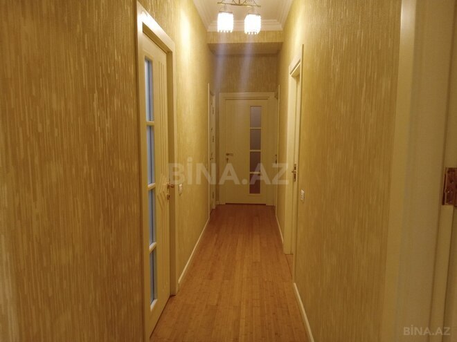 Satılır 3 otaqlı köhnə tikili 120 m², Şah İsmayıl Xətai m., photo 18 from 24