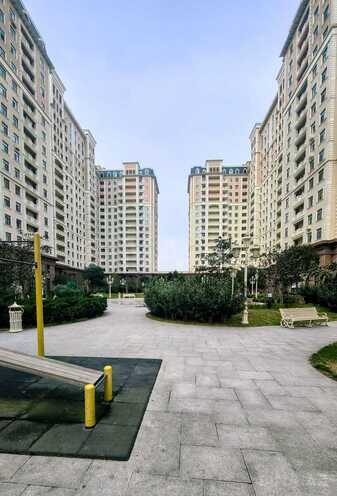 Продаётся 5-комн. новостройка 247 м², м. Элмляр Академиясы, photo 4 from 16