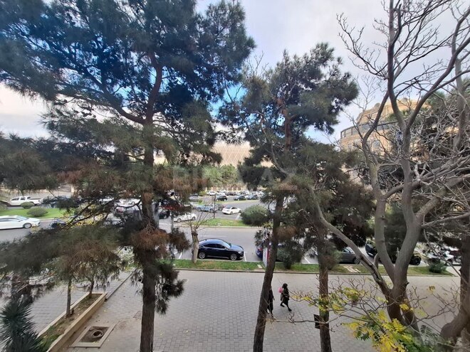 Продаётся 2-комн. вторичка 50 м², Насиминский  р., photo 18 from 19