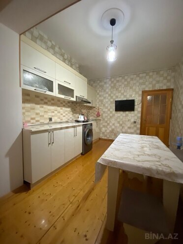 Продаётся 2-комн. вторичка 65 м², Хатаинский р., photo 11 from 21