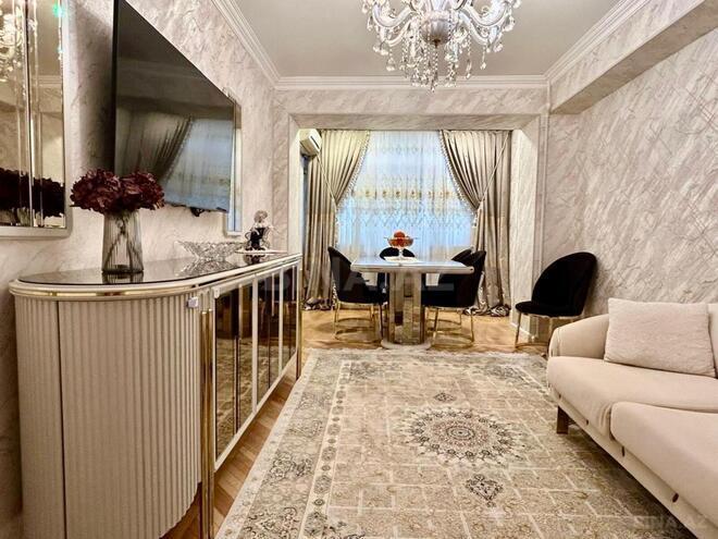 Продаётся 2-комн. вторичка 70 м², м. Гянджлик, photo 3 from 22