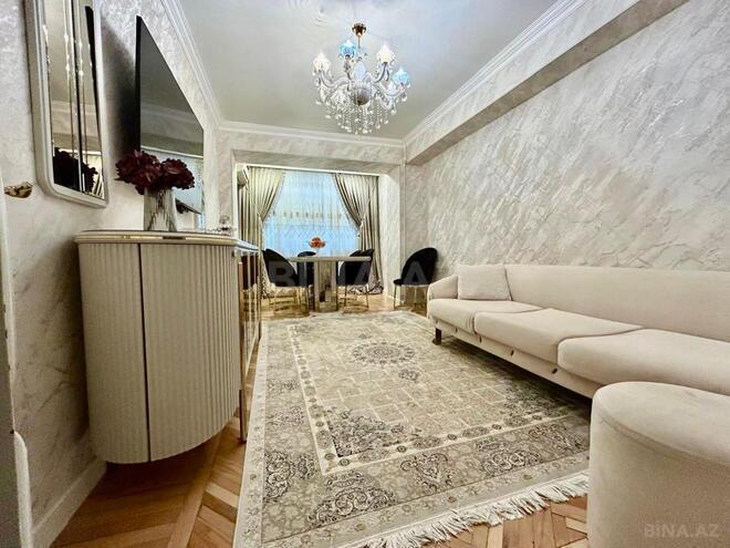 Продаётся 2-комн. вторичка 70 м², м. Гянджлик, photo 6 from 22