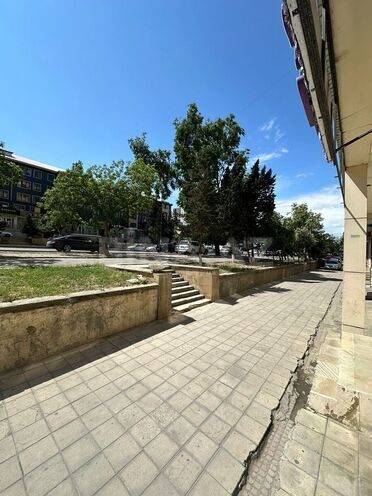 İcarəyə verilir  obyekt 20 m², İnşaatçılar m., photo 3 from 13