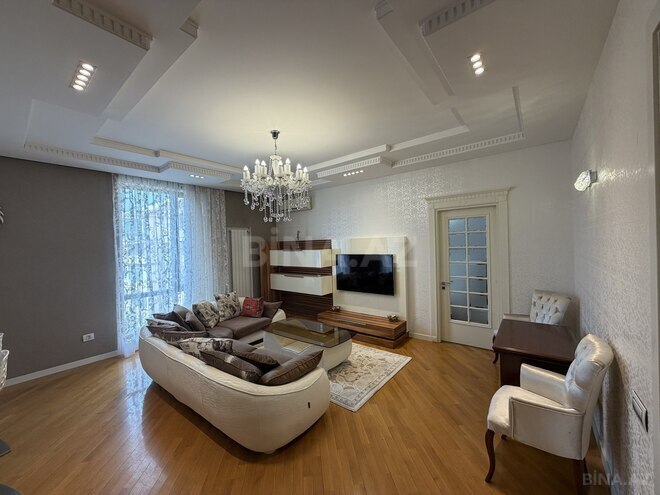 Сдаётся 3-комн. вторичка 90 м², Насиминский  р., photo 3 from 25