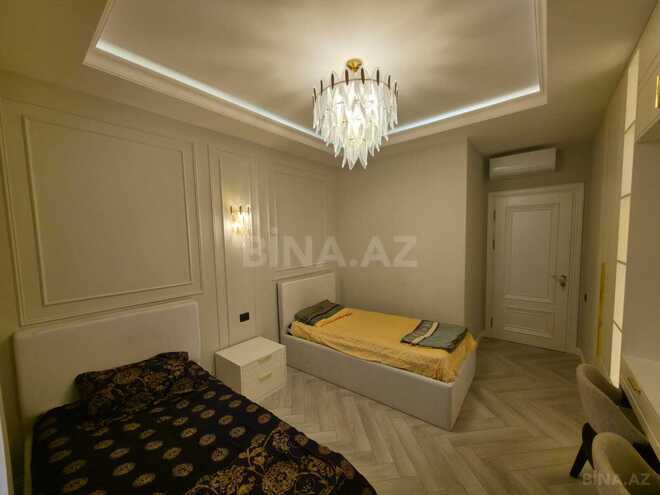 Сдаётся 3-комн. новостройка 106 м², м. 8 ноября, photo 13 from 24