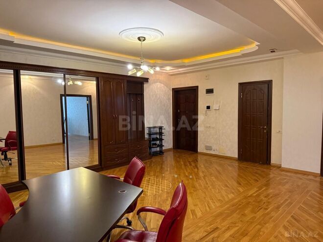 Сдаётся 3-комн. новостройка 165 м², м. 28 мая, photo 6 from 23