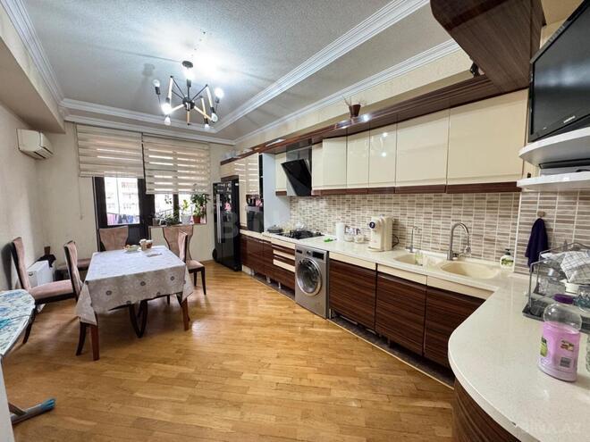 Продаётся 3-комн. новостройка 134 м², м. Ази Асланов, photo 11 from 14