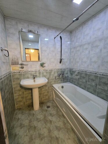 Продаётся 4-комн. вторичка 110 м², м. Гянджлик, photo 18 from 20