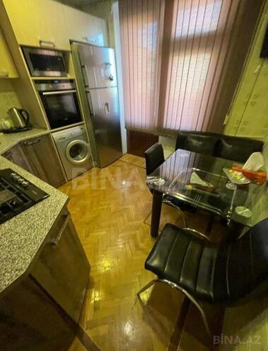 Продаётся 5-комн. вторичка 110 м², м. Ахмедлы, photo 8 from 12