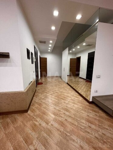 Продаётся 4-комн. новостройка 240 м², м. Низами, photo 9 from 15