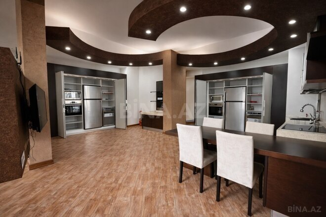 Продаётся 4-комн. новостройка 240 м², м. Низами, photo 4 from 15